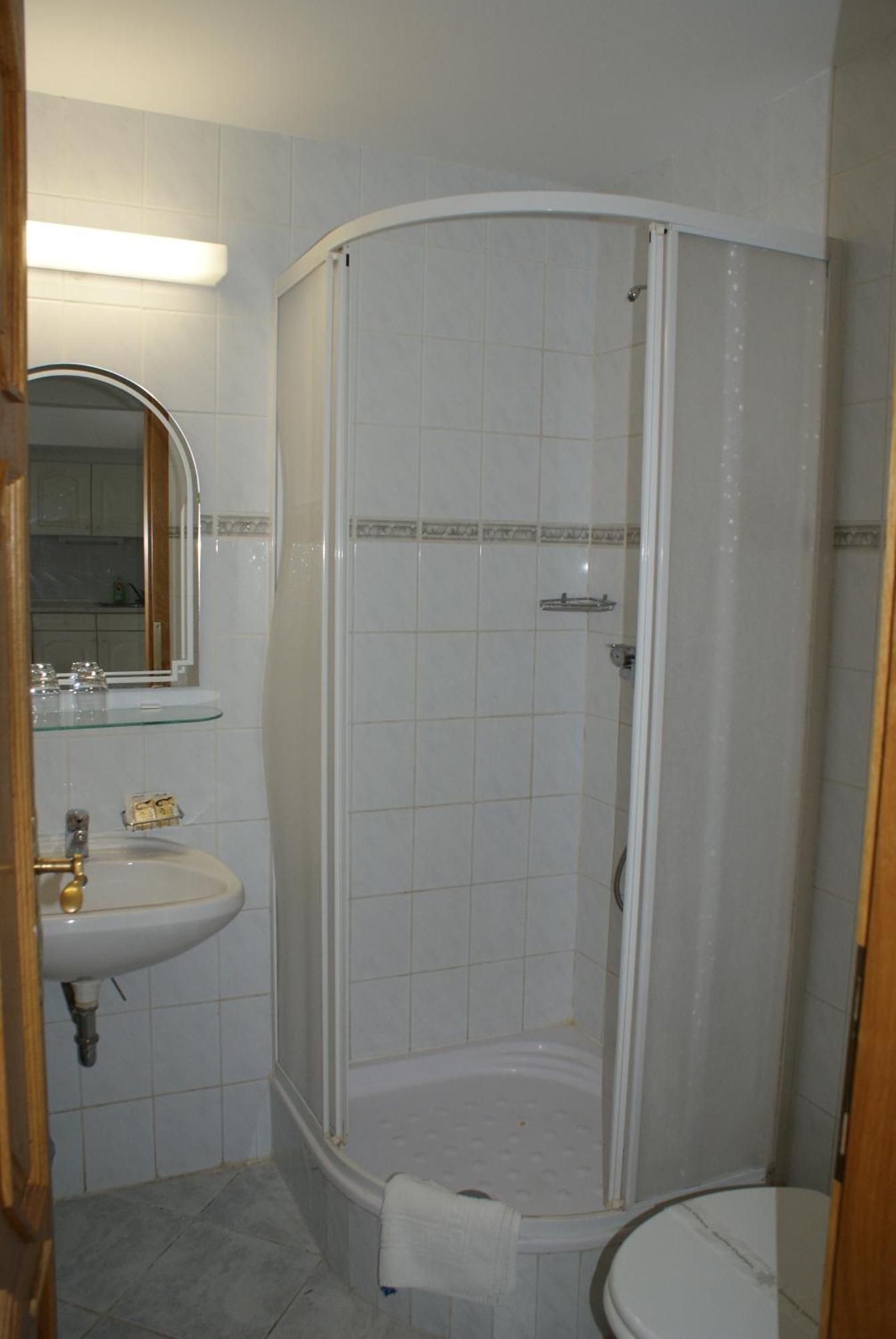 Riviera Park Hotel Balatonfoldvar Bagian luar foto