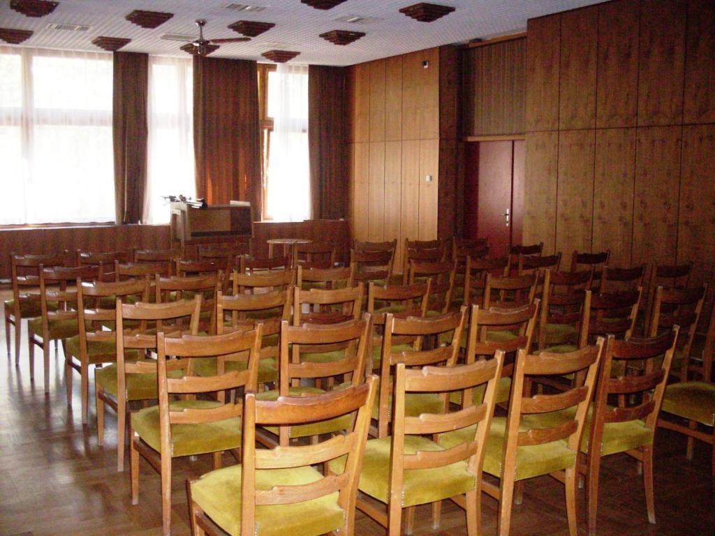 Riviera Park Hotel Balatonfoldvar Bagian luar foto